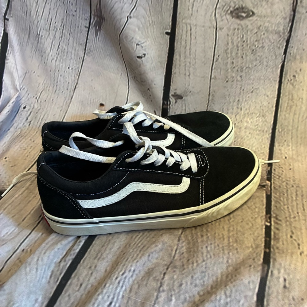 5/$20 VANS Classic‎ Old Skool Unisex Skate Sneakers Youth 5.5 Shoes Black White